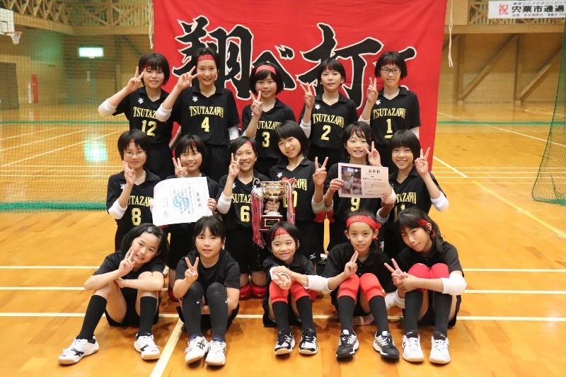 優勝した蔦澤少女バレーボール教室