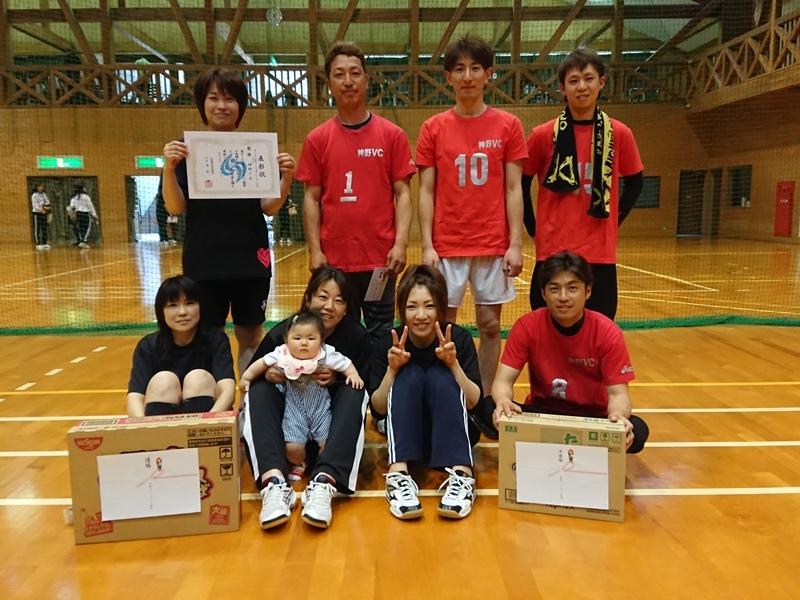 一般の部で優勝した神野VB